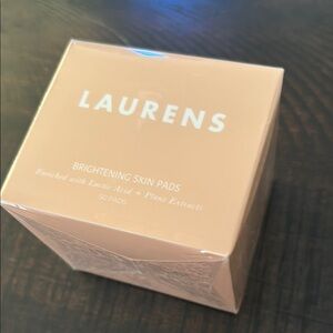 Laurens Brightening Skin Pads